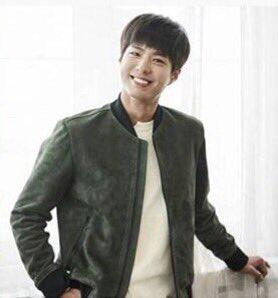 Daftar Lengkap Jacket Bomber Pak Jokowi yang Sama dengan Artis Korea