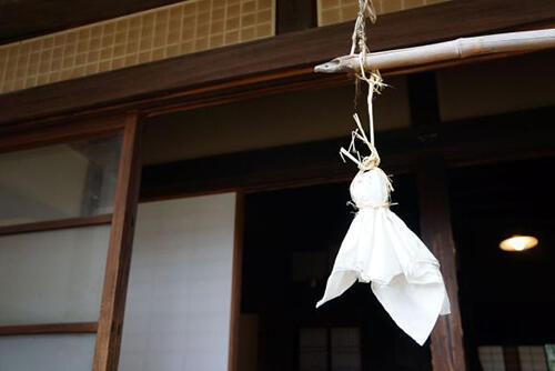 SEJARAH TRAGIS DIBALIK BONEKA TERU TERU BOZU JEPANG