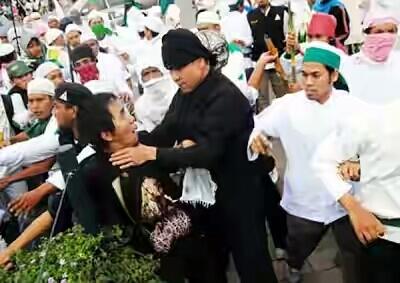 Buni Yani Bisa Jadi Tersangka, Munarman: Saya Saja!