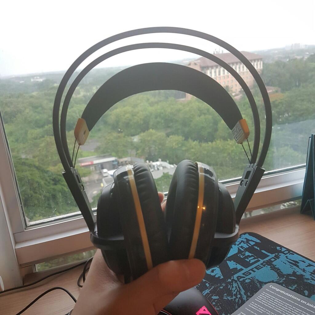 Headphone Steel Series Siberia 200