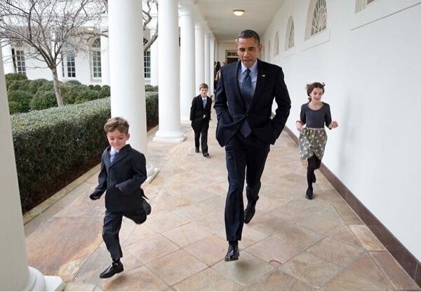 Kumpulan Foto2 OBAMA Yang Lucu Dan Iseng
