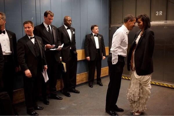 Kumpulan Foto2 OBAMA Yang Lucu Dan Iseng
