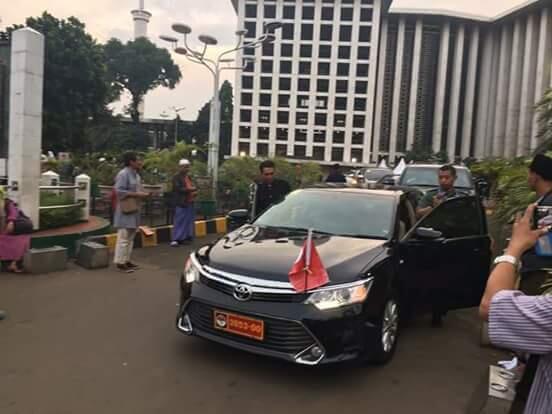 Kumpulan Foto dan Meme Aksi 4 November 2016