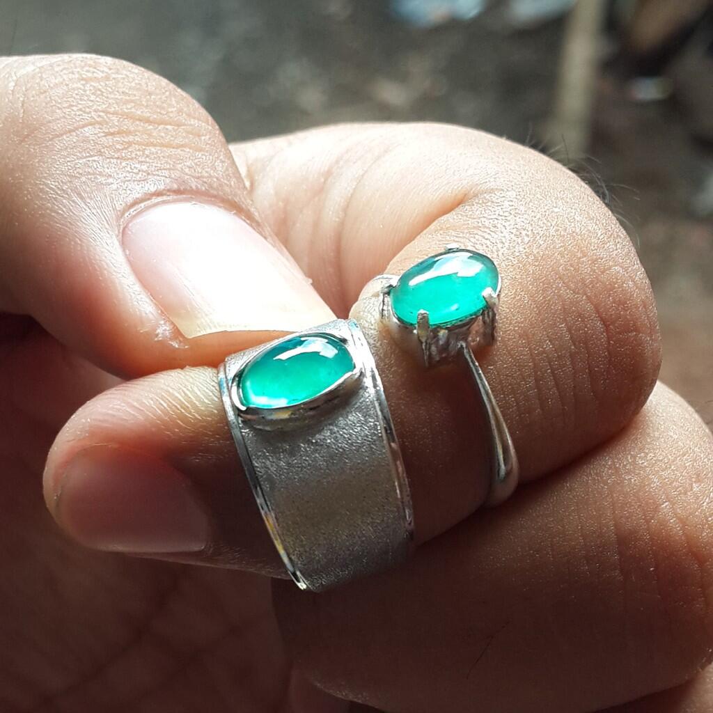 BACAN COUPLE