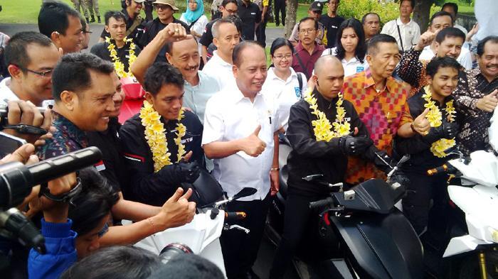 Sepeda Motor Tanpa Knalpot Tiba di Bali Setelah Menempuh Jarak 1.500 Kilometer
