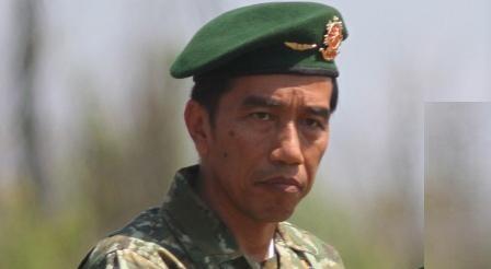 Mondar-mandir ke Ulama, TNI, dan Polri, Bukti Jokowi Panik