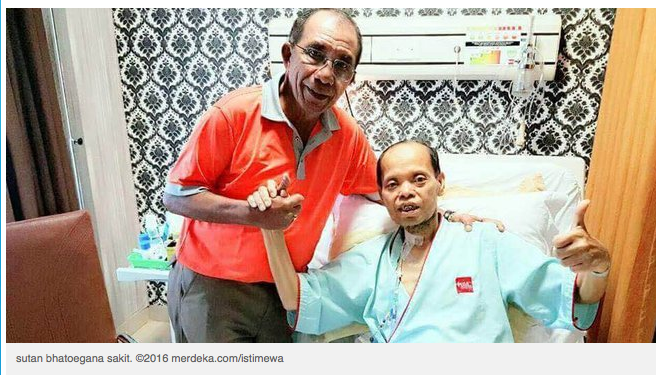 Max Sopacua jenguk Sutan: Ngomong juga susah