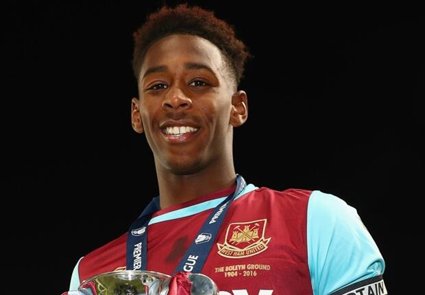 Reece Oxford Segera Perpanjang Kontrak Di West Ham United