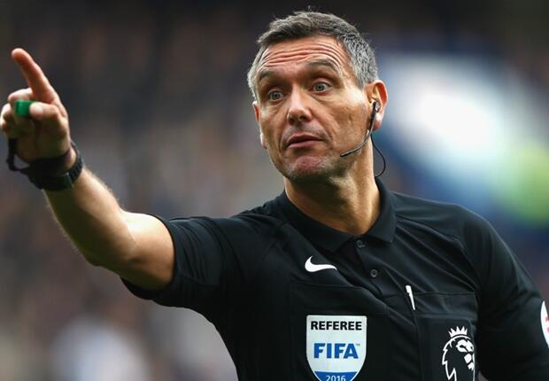 Andre Marriner Pimpin Duel Manchester United Kontra Arsenal