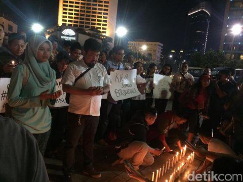 #RIPIntan, Aksi Lilin Damai di Bundaran HI untuk Korban Bom Samarinda