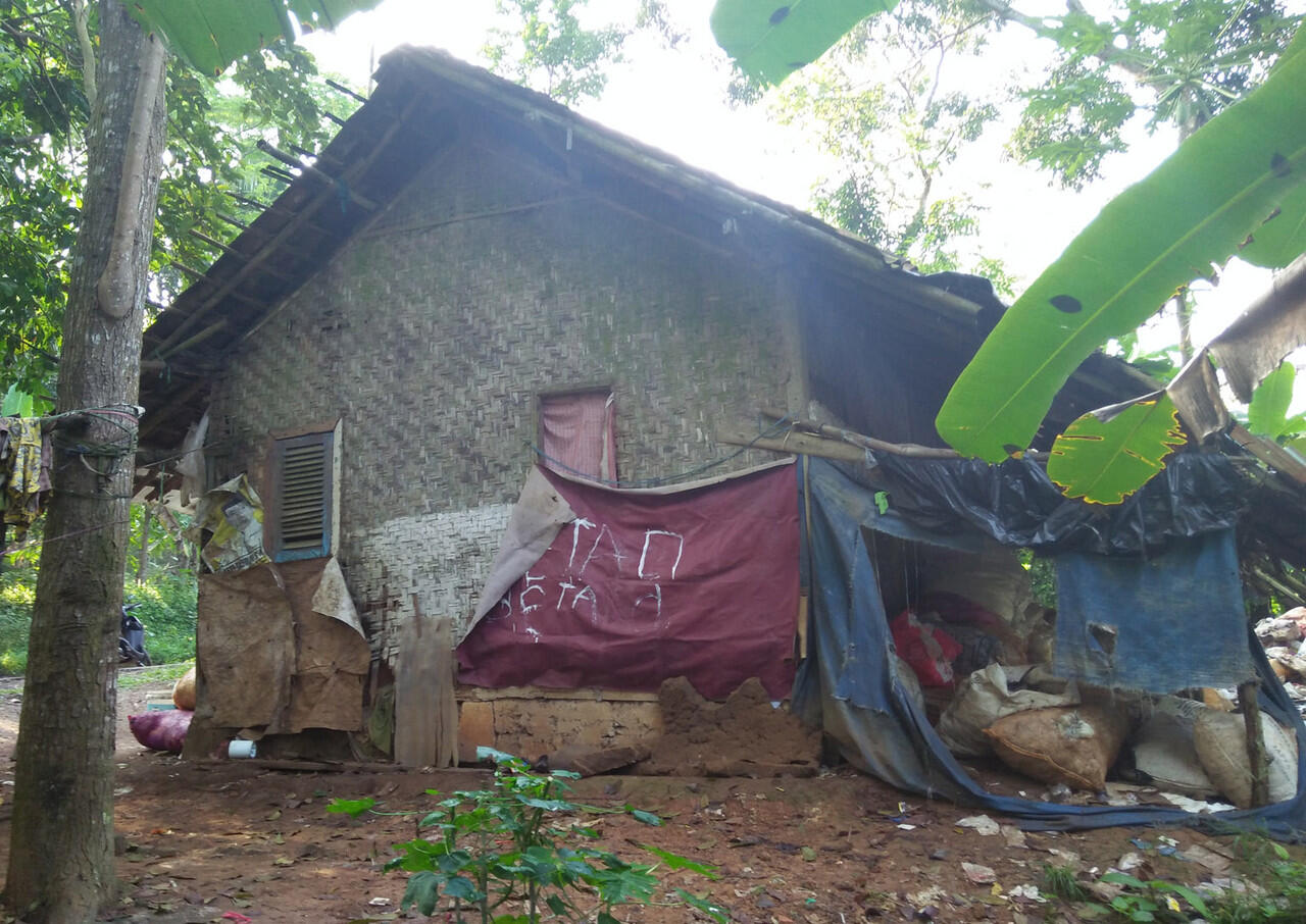 MENGGALANG NURANI, RENOVASI TOTAL UNTUK RUMAH Bpk. ROJAK