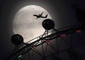 Penampakan Supermoon dari Berbagai belahan Dunia