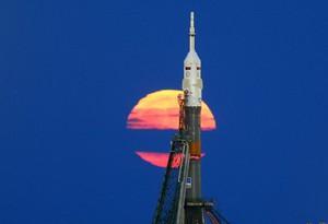 Penampakan Supermoon dari Berbagai belahan Dunia