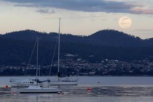 Penampakan Supermoon dari Berbagai belahan Dunia