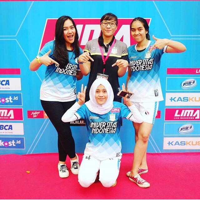 Galeri Wanita Cantik di LIMA Futsal Air Mineral Prim-A Greater Jakarta Conference