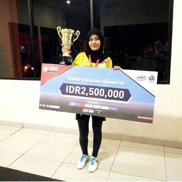 Galeri Wanita Cantik di LIMA Futsal Air Mineral Prim-A Greater Jakarta Conference