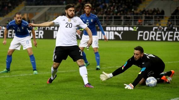 Donnaruma Setia di Milan