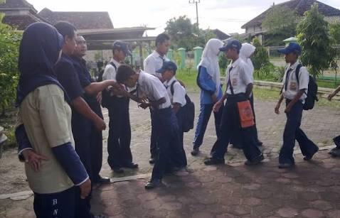 Perilaku saat mau ujian semester