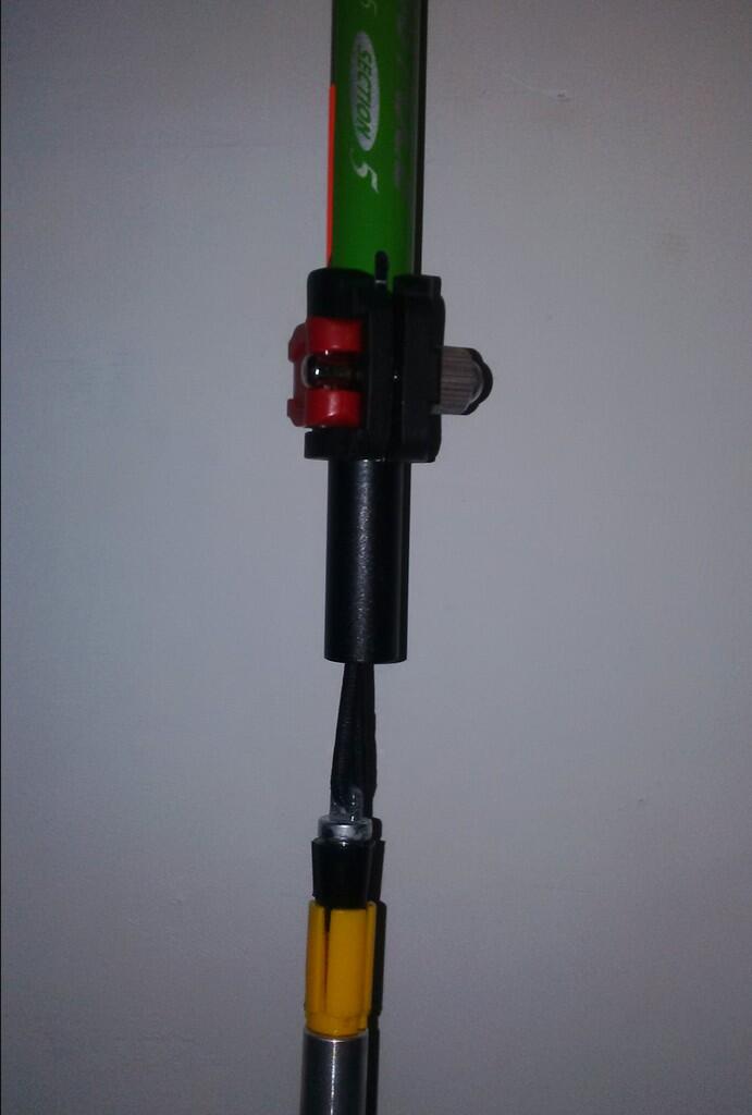 &#91;TREKKING POLE&#93; Naturehike 4 Nodes Outer Locked 