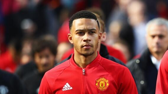 Roma Ingin Pinjam Memphis Depay