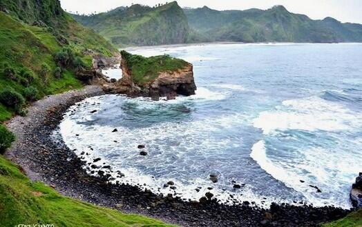 7 Pantai Di Kebumen yang Wajib Dikunjungi Saat Liburan