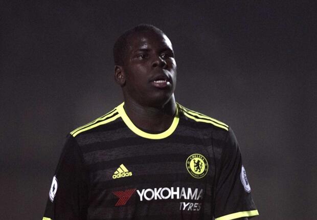 Napoli Inginkan Kurt Zouma