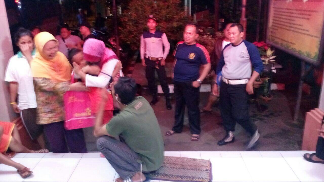 Berkat Medsos, Anak Hilang Bertemu Orang Tuanya