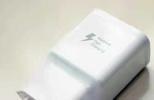 Ngecas Smartphone Lama? Mungkin 5 Hal Ini Penyebabnya