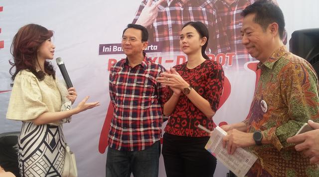 Aura Kasih Tetap Dukung Ahok Meski Tersangka