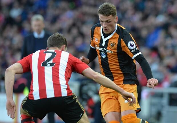 Arsenal Incar Bek Muda Hull City