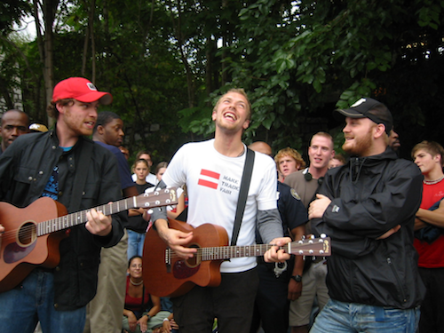 Ini Penampilan Konser Coldplay dari Masa ke Masa Gan