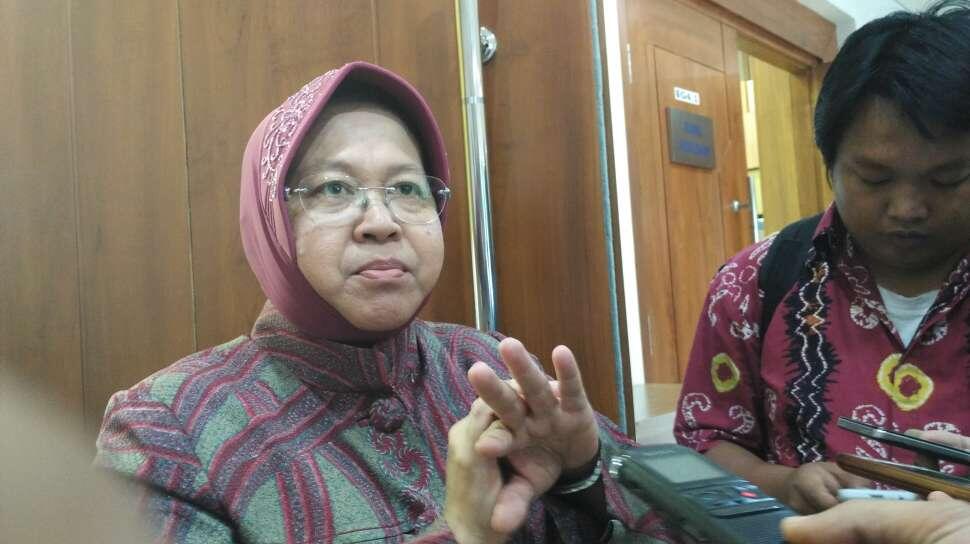 Imbau Warga Jangan Demo ke DKI, Risma: di Surabaya Saja, Sama Aku