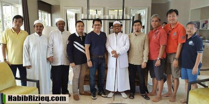 Kemkominfo blokir situs habibrizieq.com