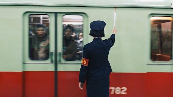  Ternyata Begini Suasana Stasiun Kereta di Korea Utara