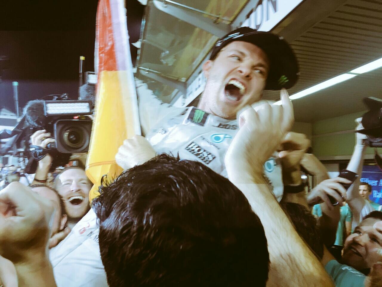 Nico Rosberg Juara Dunia Formula 1 2016