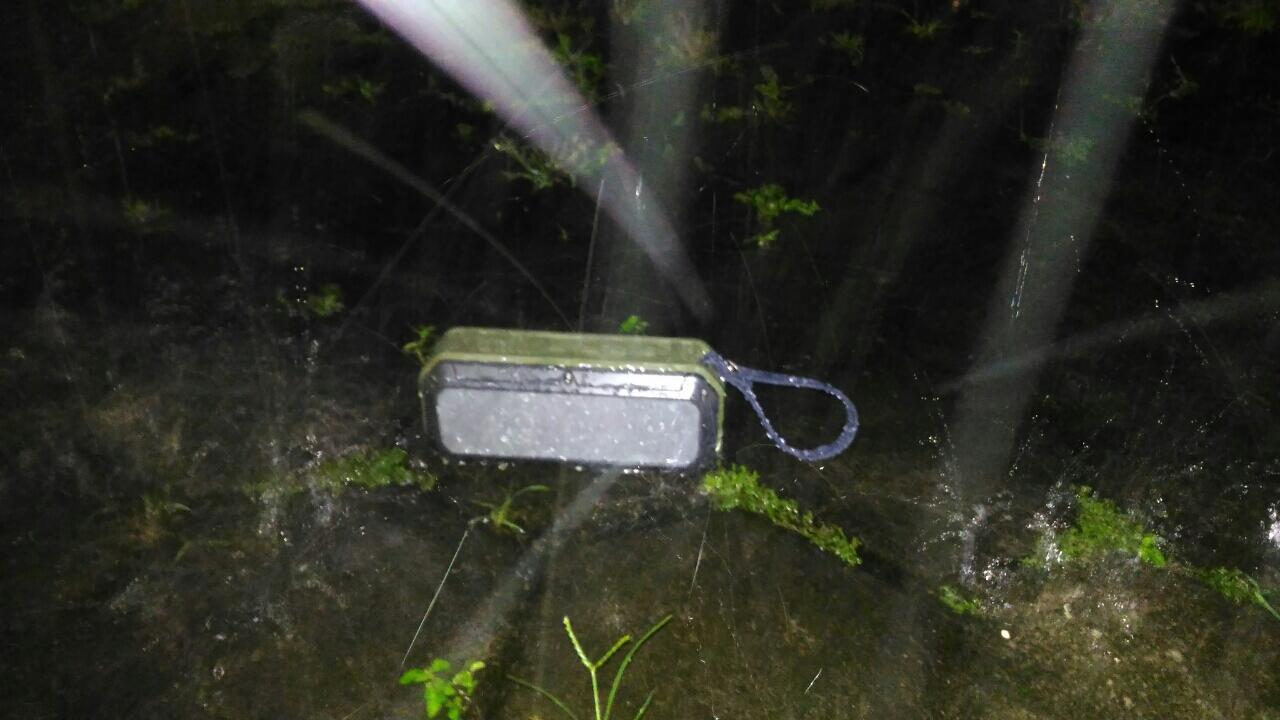 &#91;SPEAKER&#93; Aukey SK-M8