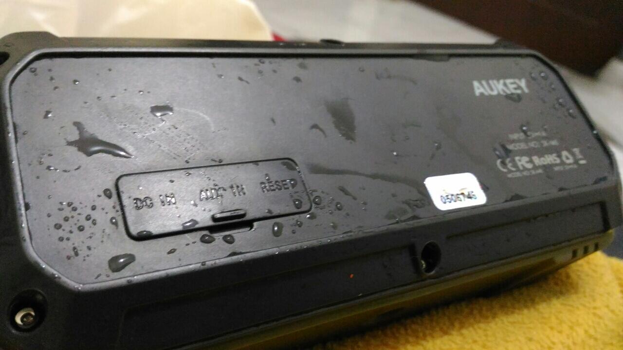&#91;SPEAKER&#93; Aukey SK-M8