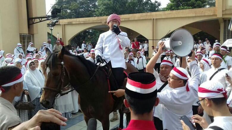 Orasi Damai Aa Gym dan Alasannya Naik Kuda ke Acara Apel Nusantara Bersatu