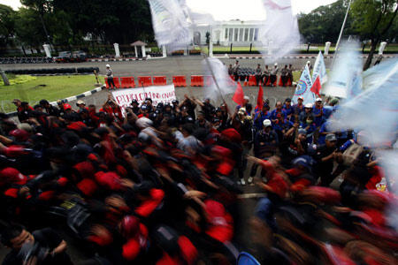 Buruh Diminta Tak Mogok Kerja Saat Aksi 212