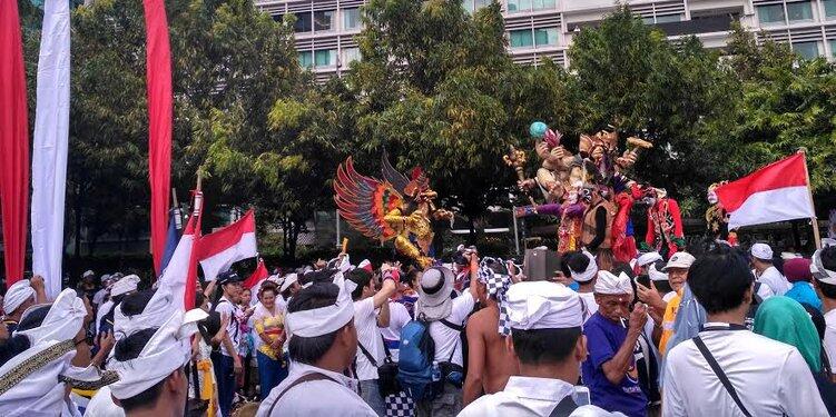 Ratusan orang gelar aksi 'Kita Indonesia' di Bundaran HI