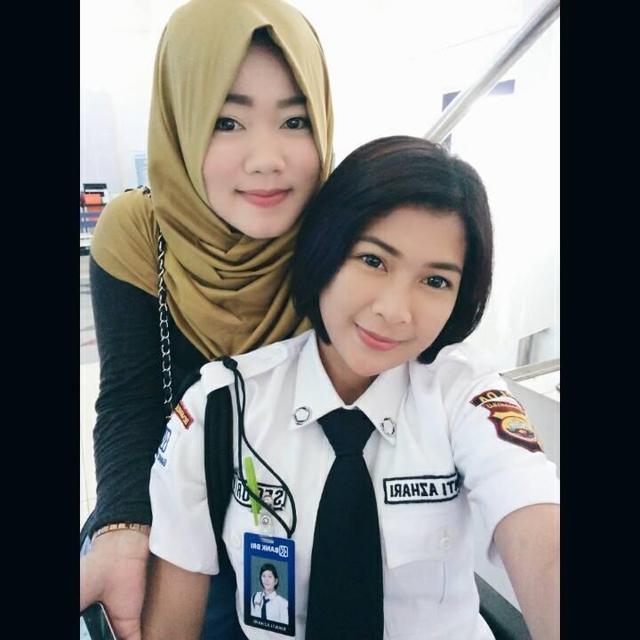 Rianti Azhari, Satpam Cantik Di BANK BRI Cabang Manna Kabupaten Bengkulu Selatan