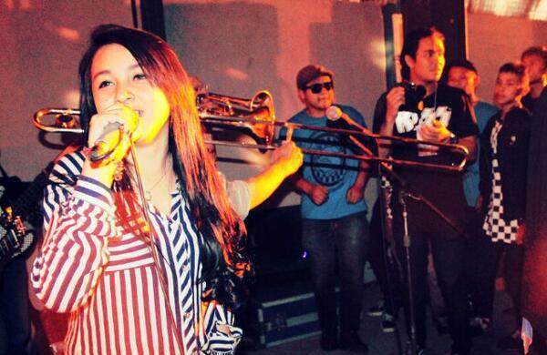 &#91;Vokalis Band&#93; WANITA CANTIK dari Yang MELOW sampe ROCK !