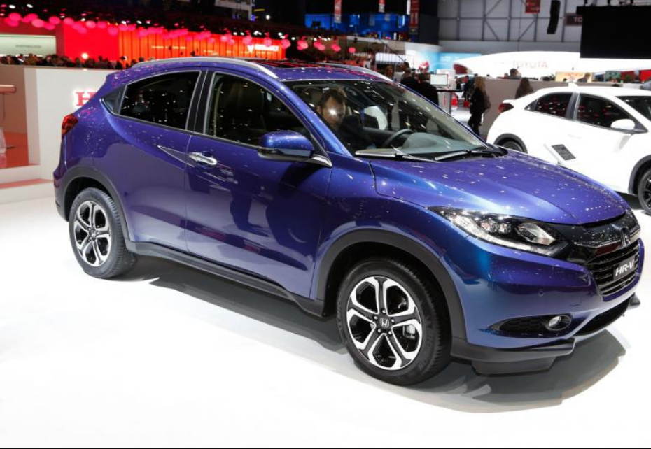 Honda HR-V 2015. Хонда HR V 2015. Хонда ШРВ 2015. Honda HR-V фиолетовый.