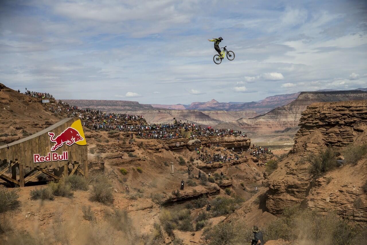Video Persiapan Red Bull Rampage bersama Remy Metailler