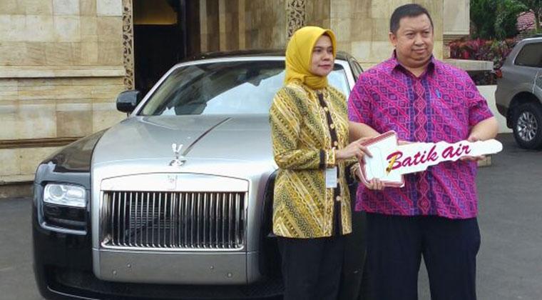 Batik Air Sumbang Rolls Royce ke Kemensos