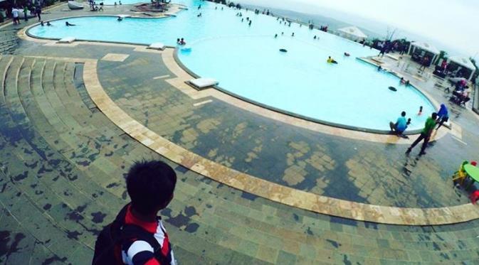 Hotel dengan Kolam Renang Paling Hits di Indonesia