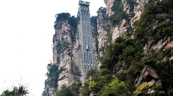6 Lift Teraneh yang Pernah Ada di Dunia