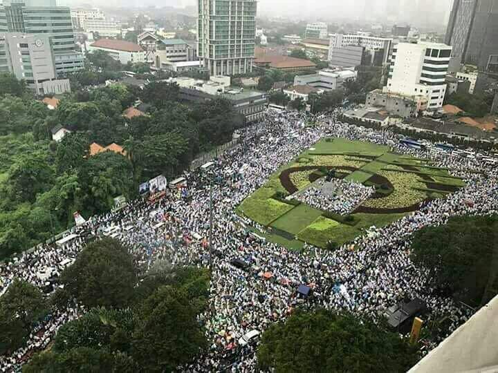 Jumlah Makmum Shalat Jumat di Aksi 212 Lebih Banyak Dibanding Saat Musim Haji'