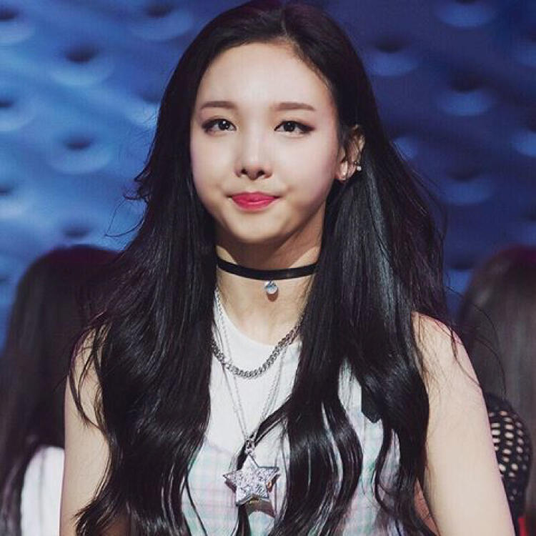 6 Style SWAG Dan Asik Dengan Choker buat para sista