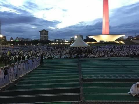 Serba Serbi Aksi Super Damai 212, Subhanallah indah sekali..